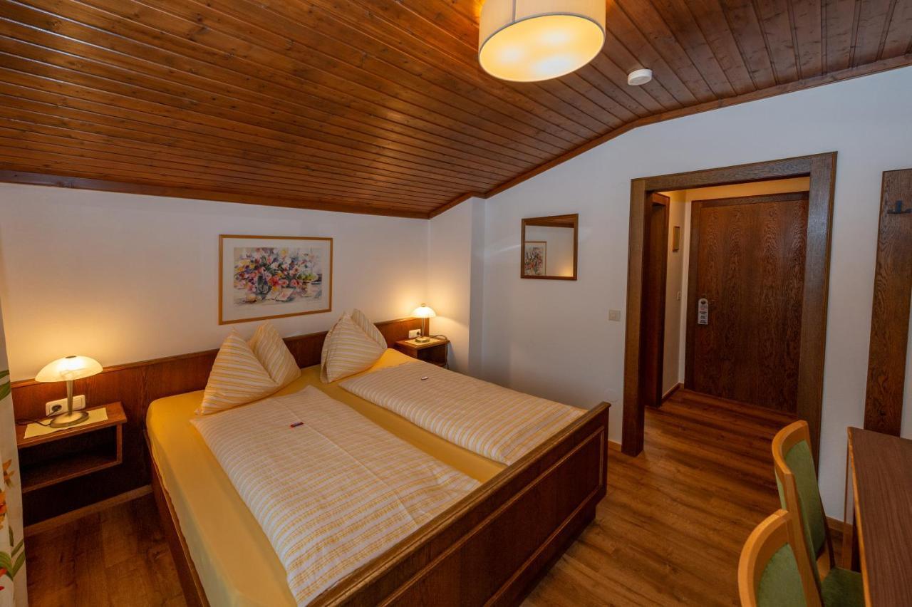 Gaestehaus Haffner Zell am See Exterior photo