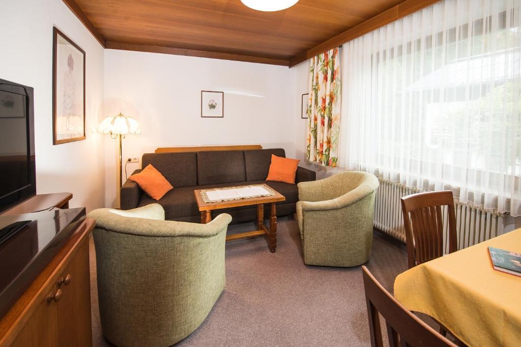 Gaestehaus Haffner Zell am See Room photo