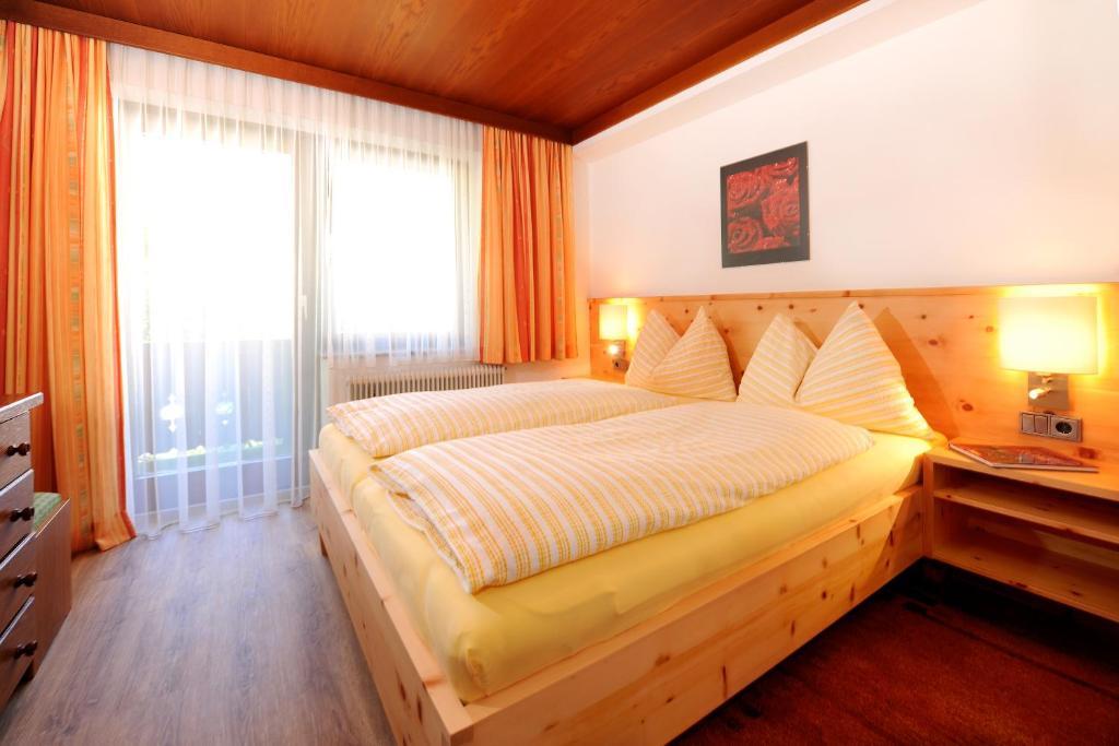 Gaestehaus Haffner Zell am See Room photo